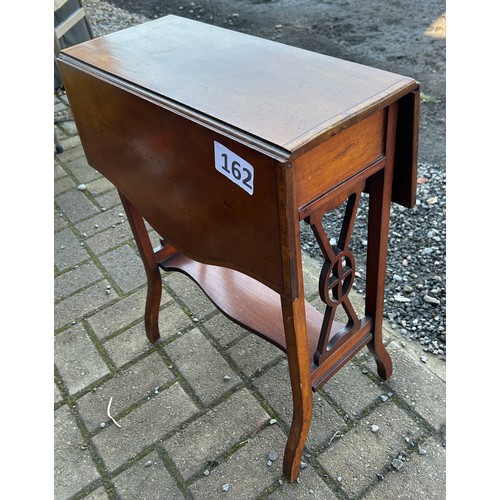 162 - Drop leaf occasional table