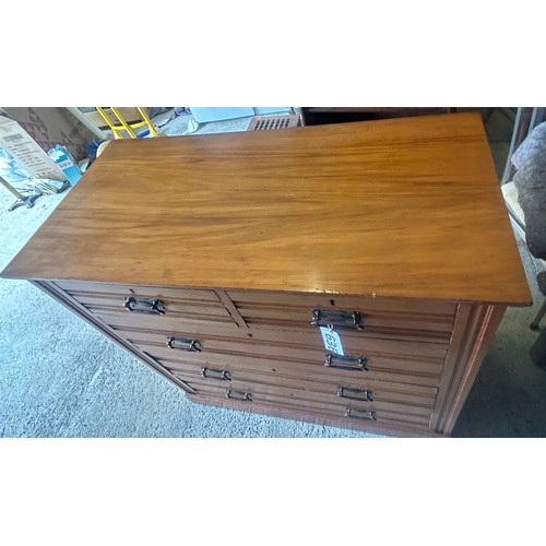 636 - 2 over 3 chest of drawers - 100 x 103 x 49 cm approx.