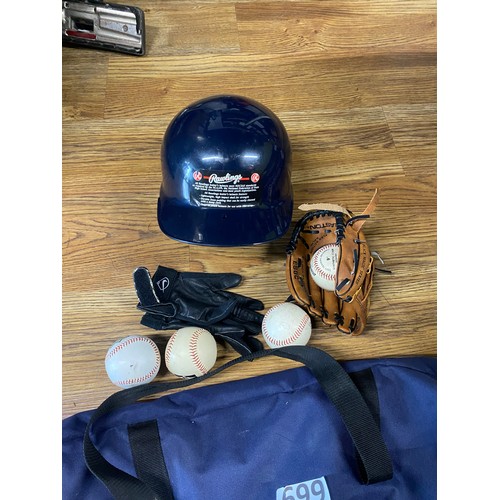 699 - 1 x Junior baseball bat, helmet, mitt and 3 balls -  in a bag