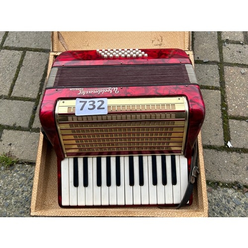 732 - World Master Piano Accordion in case