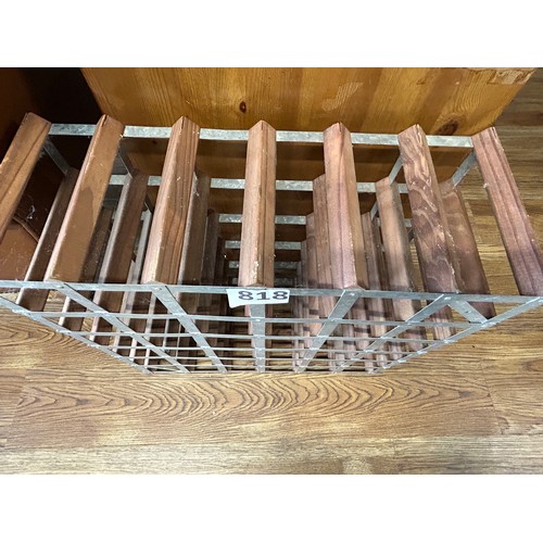 818 - 36/42 wine rack