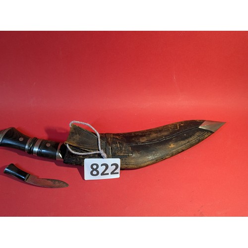 822 - Kukai knife and a skinning knife