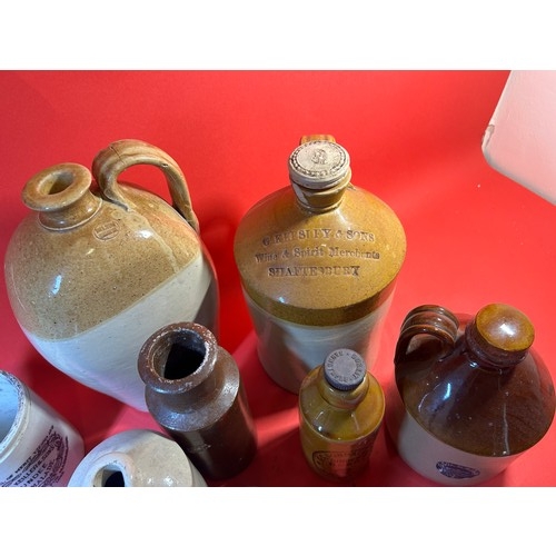 811 - Selection of various vintage stoneware including flagons, bottles etc