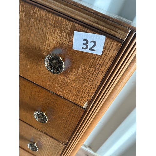 32 - Chest of drawers - 110cms(H) x 85cms(W) x 46(D)cms approx.