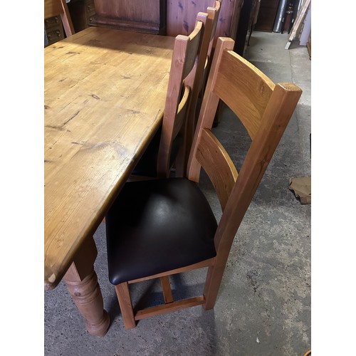 311 - Dining table & 6 chairs