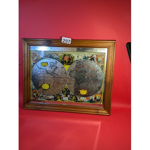 297 - Mirrored globe picture