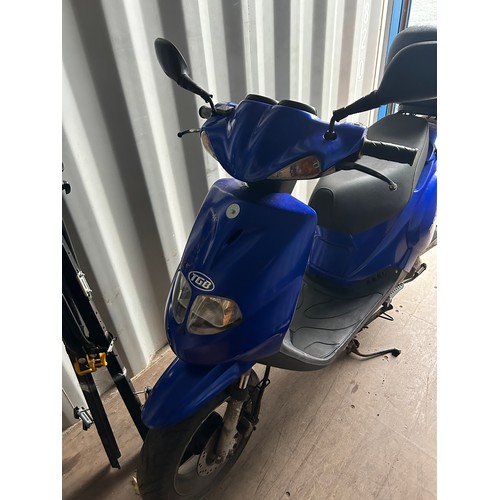 2 - Taiwan Golden Bee 49CC scooter - Needs attention