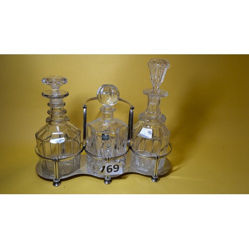 769 - Decanter set