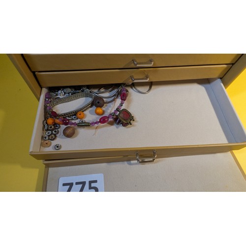 775 - Jewellery box and contents