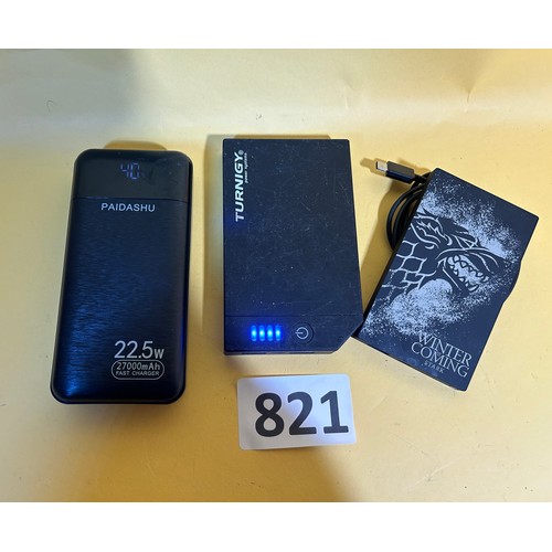 821 - 3 x Power banks (various styles including game of thrones) - Tested and working