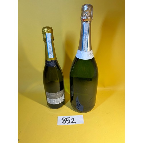 852 - 2 x bottles of prosecco