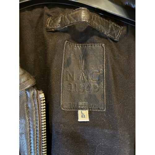 22 - Leather jacket - size L