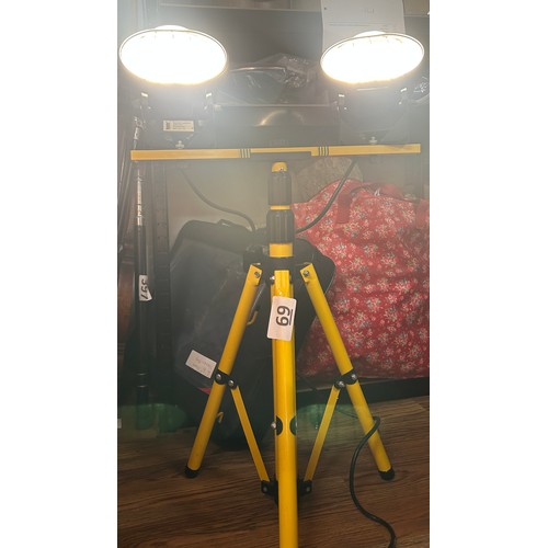 69 - Work lights on tripod