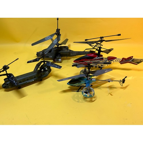 102 - Remote controlled helicopters etc - untested