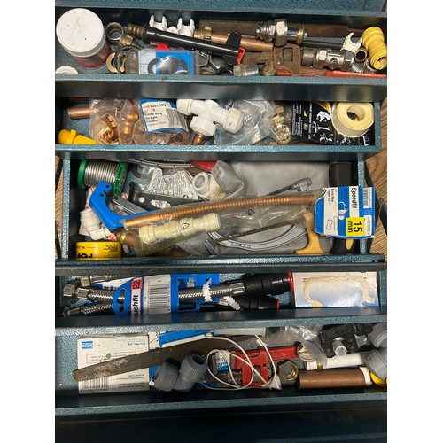 118 - Tool box and contents - plumbing items