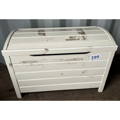 299 - Dome topped storage trunk -  71cms(W) x 44cms x 48cms approx.