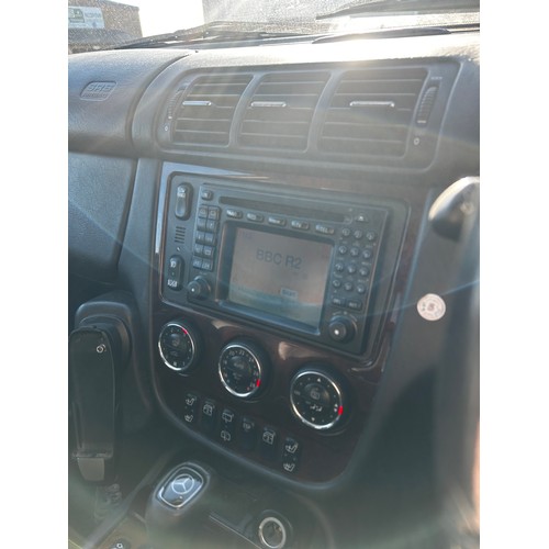 1 - Mercedes ML 270 CDI - Triptronic gearbox, Working DVD player in the back (with 2 x headphone jacks),... 