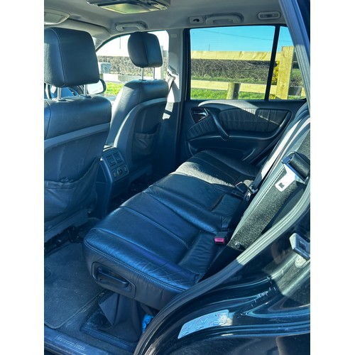 1 - Mercedes ML 270 CDI - Triptronic gearbox, Working DVD player in the back (with 2 x headphone jacks),... 