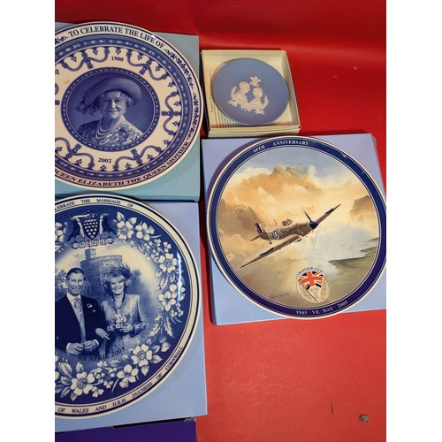 942 - Selection of mainly Wedgwood commemorative plates