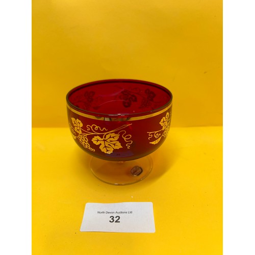Lot 32        