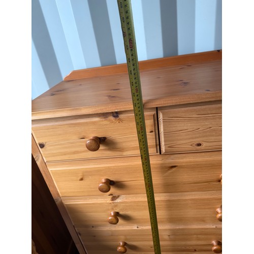 29 - Pine Chest of Drawers