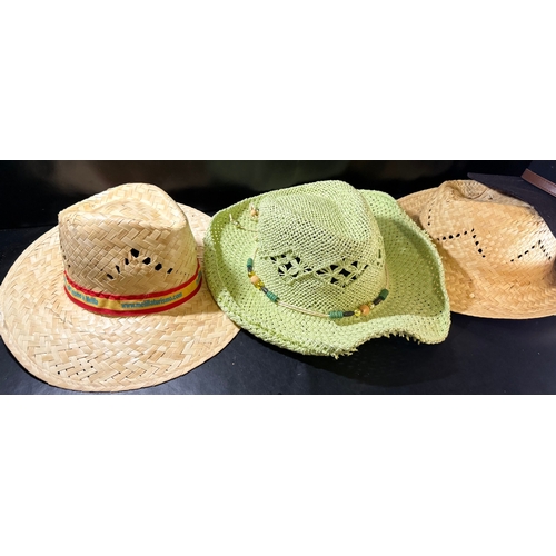 115 - Collection of ladies hats (2 x key images)