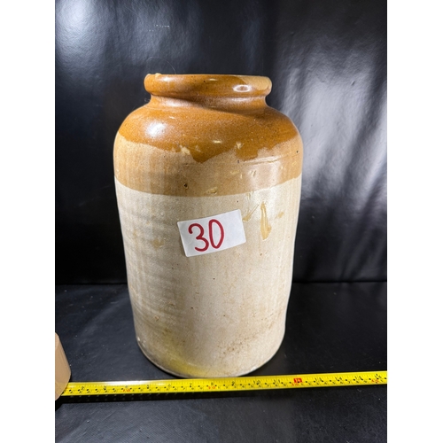 Lot 30        
