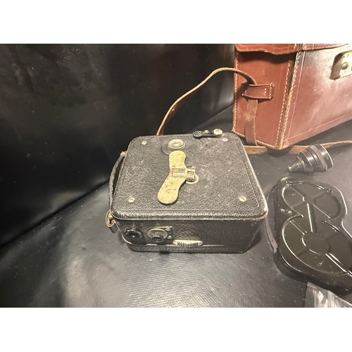 9 - Vintage 1930s Monocamera Cine Camera with case and documents - untested