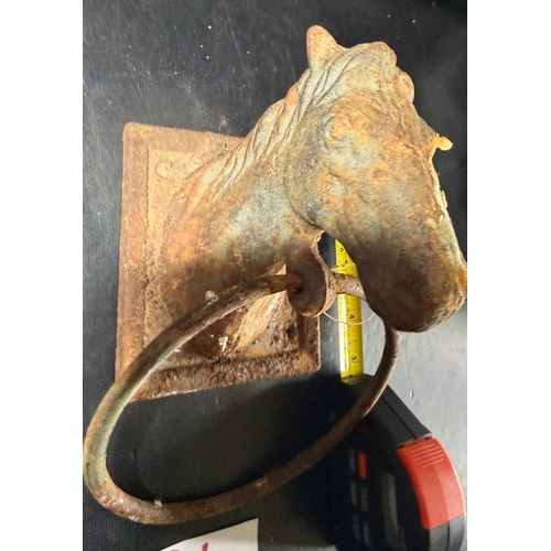 94 - Vintage Horse head hitching post finial