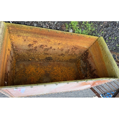 98 - Vintage riveted trough/water tank
