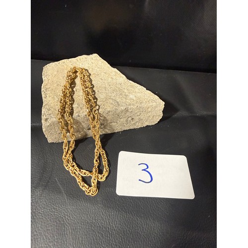 Lot 3         