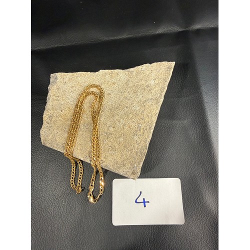 Lot 4         
