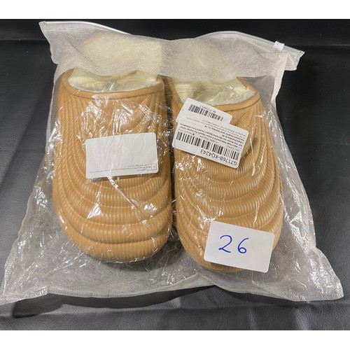 Lot 26        