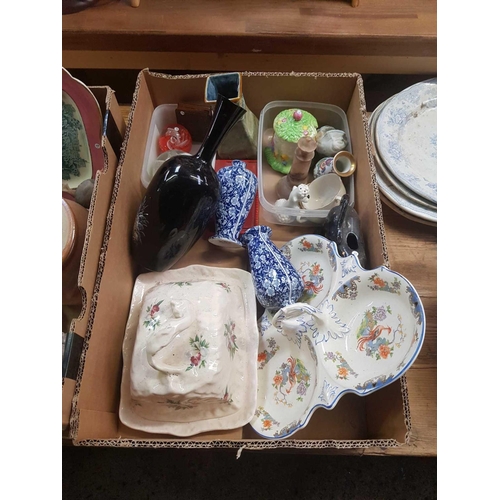 109 - 3 CARTONS OF GLASS & CHINA INCL: BLUE GLASS ROLLING PIN, LIGHT GREEN LIGHTING FIXTURE, CUPS & SAUCER... 