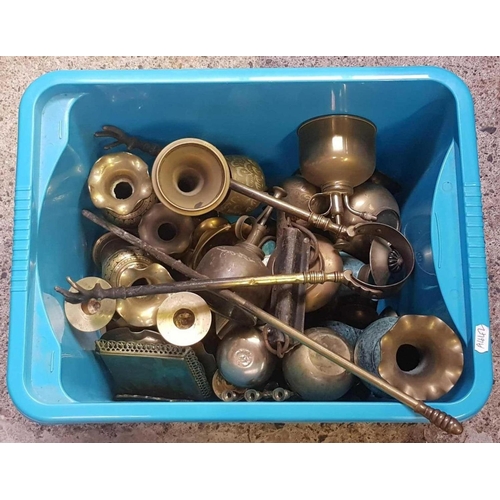 12 - CARTON OF MISC BRASS ITEMS