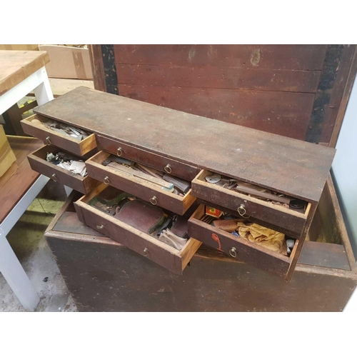 94 - VINTAGE OAK & MAHOGANY SHIPS CARPENTERS TOOL CHEST WITH MULTI DRAWERS CONTAINING VARIOUS TOOLS, WITH... 