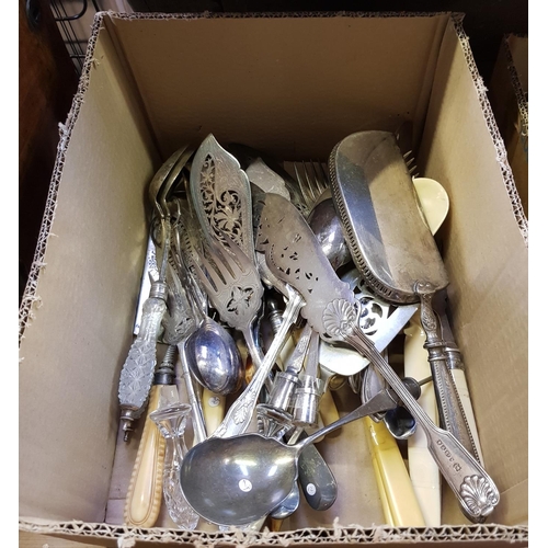 98 - CARTON OF PLATED CRUMB SCOOPS, SALAD & FISH SERVERS & BONE HANDLED CUTLERY