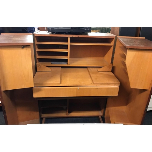 279 - FOLDING OFFICE DESK UNIT