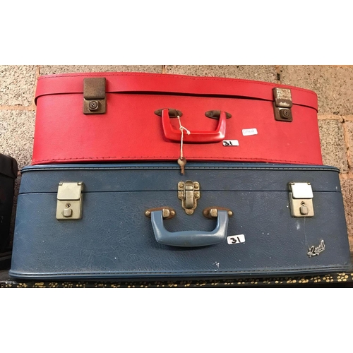 31 - 3 VINTAGE TRAVEL TRUNKS, SOME WITH KEYS & ONE MADE BY REGAL