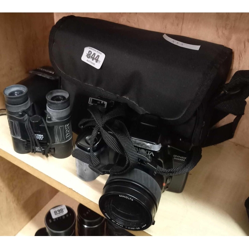 844 - CASED MINOLTA DINAX 5000i CAMERA & PRAKTICA SPORT CASED SET OF BINOCULARS WIDE ANGLE