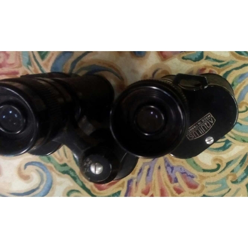 960 - PAIR OF OCTRA 7 X 50 BINOCULARS IN CASE A/F, PAIR OF AQUILUS 8 X 26 BINOCULARS IN CASE, BOOTS AMICA ... 