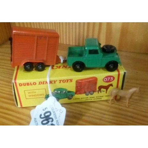 961 - DINKY DUBLO 073 LANDROVER/TRAILER/HORSE BOXED. ORANGE TRAILER, BLACK WHEELS & RAMP (PLASTIC) NEAR MI... 