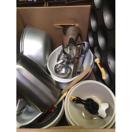 129 - 5 CARTONS OF VARIOUS KITCHEN WARE