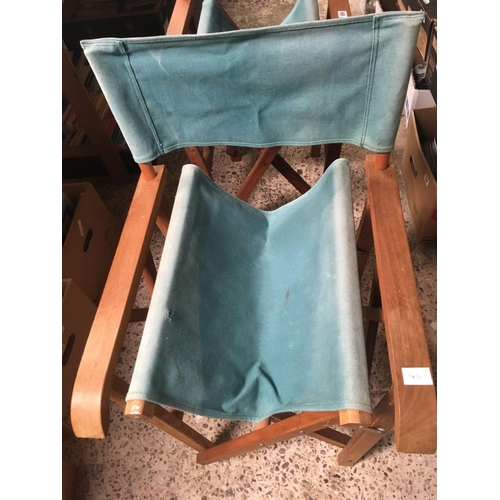 239 - 2 DIRECTORS / GARDEN CHAIRS