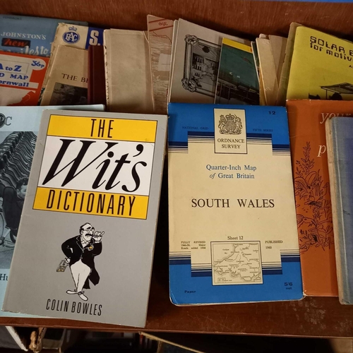 372 - CARTON OF OLD MAP GUIDES ETC