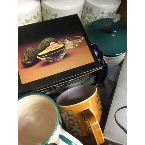 38 - 2 CARTONS OF MIXED KITCHEN CHINAWARE INCL; MIXING BOWL, HORNSEY & ROYAL DOULTON, DARTINGTON, AVOCADO... 