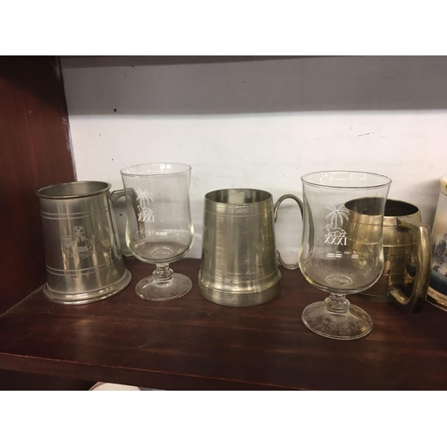 465 - SHELF OF MILITARY THEMED MUGS & GLASSES