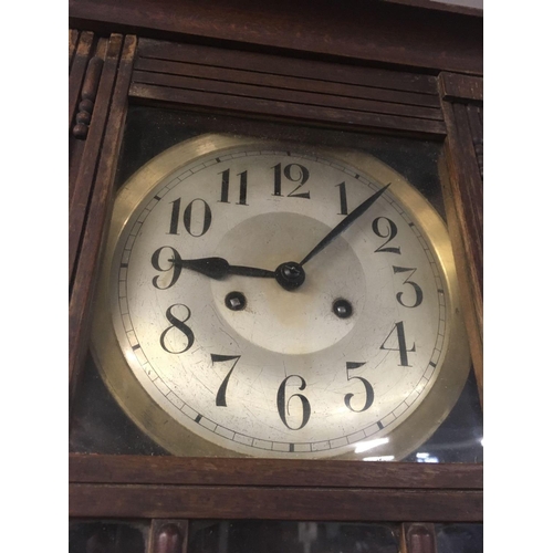 538 - OLD OAK WALL CLOCK