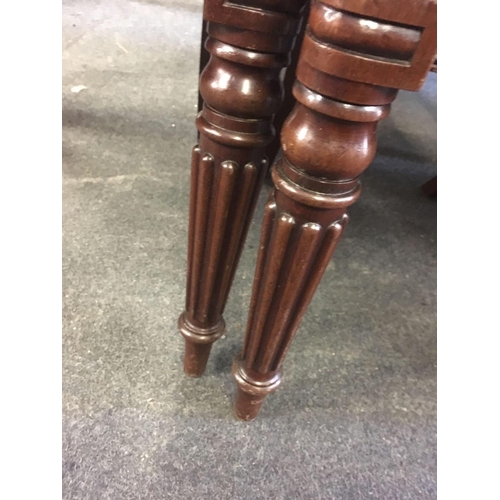 584 - SET OF 4 EARLY VICTORIAN MAHOGANY DINING ROOM CHAIRS ON FLUTED LEGS