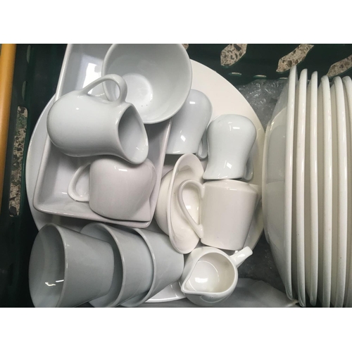 82 - 2 CARTONS OF WHITE COMMERCIAL TABLEWARE, PLACE MATS & TIN TUBS